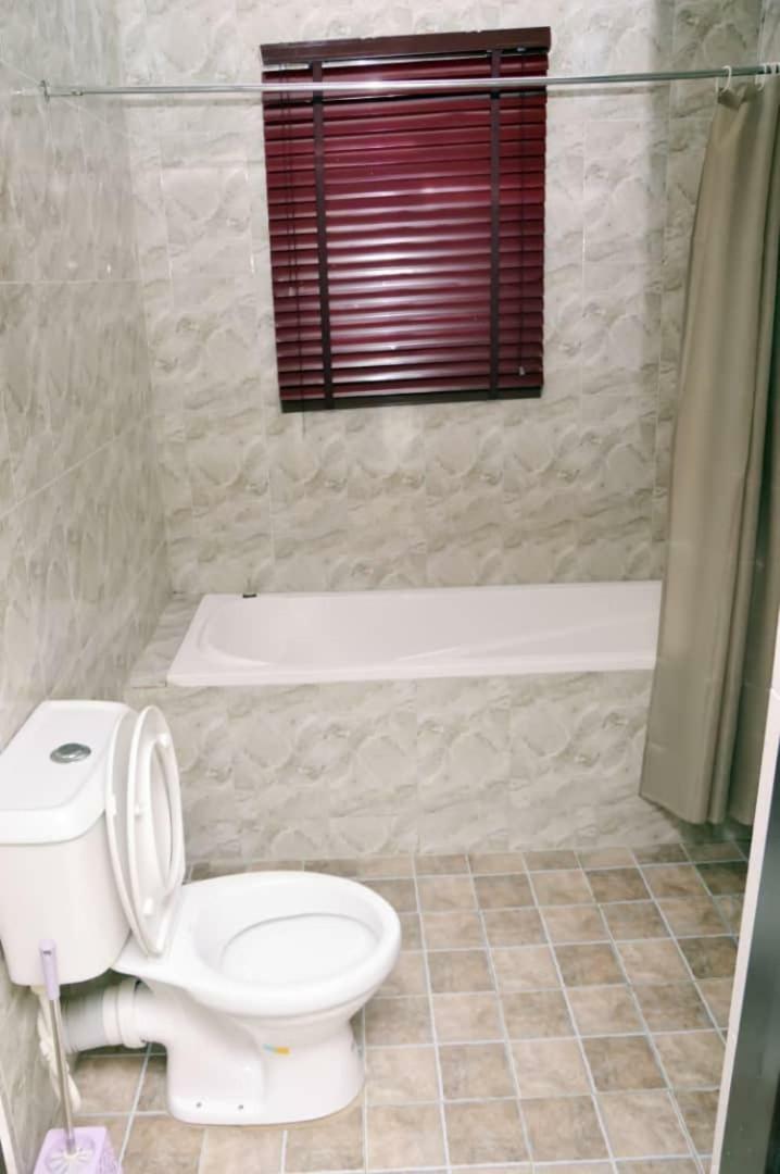 City Nest Hotel Ogombo Ngoại thất bức ảnh