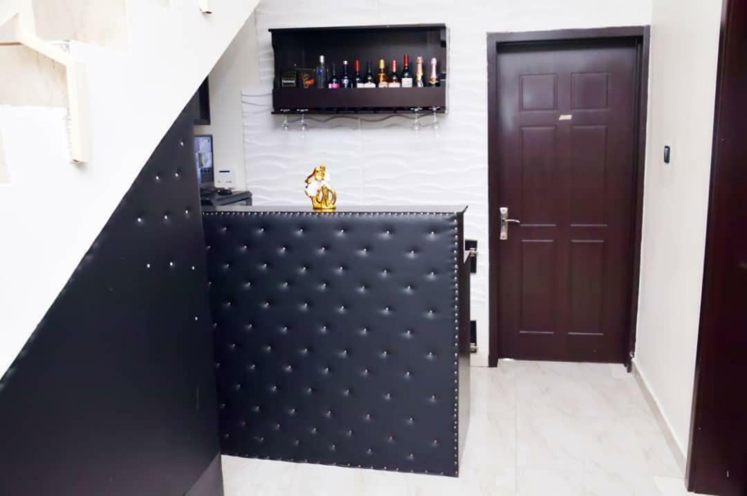 City Nest Hotel Ogombo Ngoại thất bức ảnh